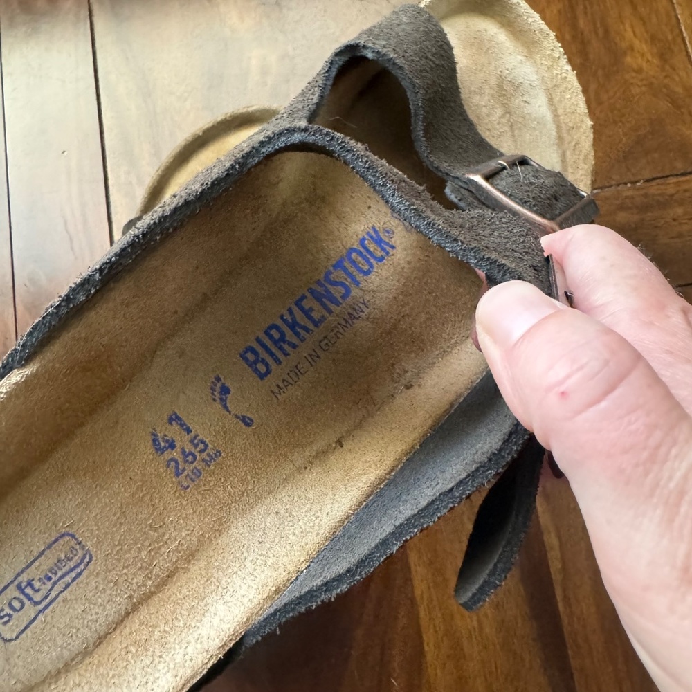 Birkenstock Arizona Suede Double Strap Sandals in Dark Brown 41 Narrow - Picture 3 of 6